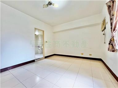 榮總大武商圈電梯三房華廈房屋室內格局與周邊環境