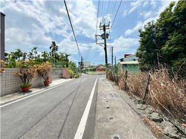 竹田西勢國小合法農舍房屋室內格局與周邊環境