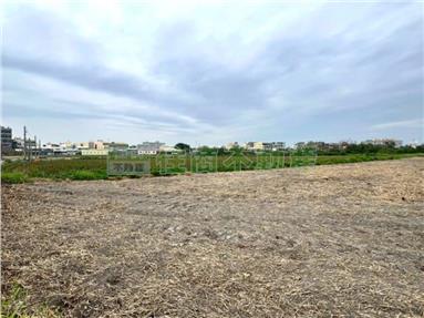 雲林口湖都內公墓用地A房屋室內格局與周邊環境