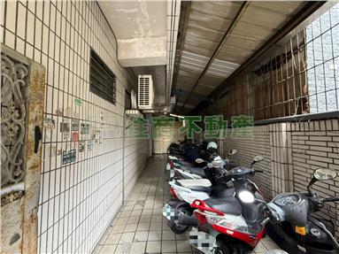 新營火車站旁小資族套房(B)房屋室內格局與周邊環境