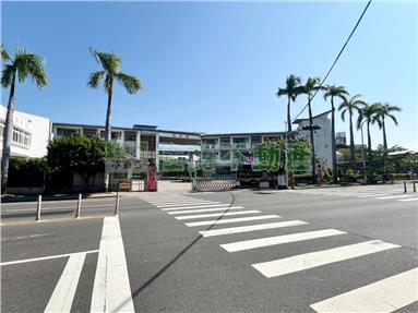 仁德近交流道優質車墅房屋室內格局與周邊環境