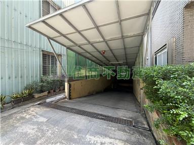 鼎山商圈華廈三房+平車房屋室內格局與周邊環境