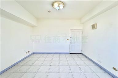 河堤公園首排景觀明亮五房房屋室內格局與周邊環境