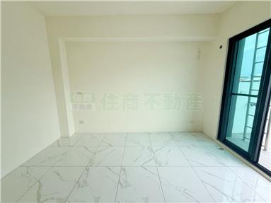 內埔龍泉全新面寬雙車墅I房屋室內格局與周邊環境