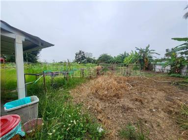 燕巢海城段都內農地近橋科房屋室內格局與周邊環境