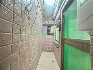 左營高鐵優質3+1房車位房屋室內格局與周邊環境