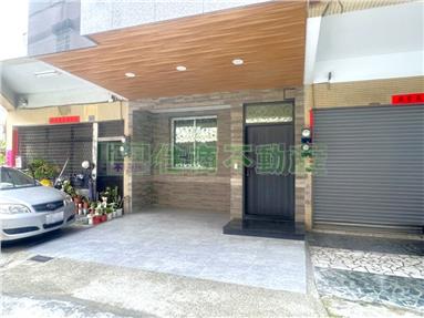鳳山園藝試驗所可停車透天房屋室內格局與周邊環境