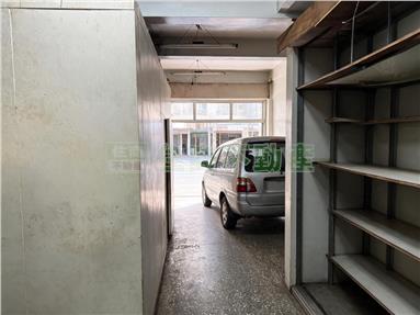 三民輕軌旁降價透天房屋室內格局與周邊環境