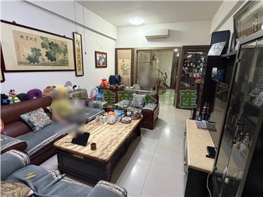 預校永信建設臨路車庫透天房屋室內格局與周邊環境