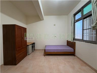 南台奇美芳鄰RC車庫透天房屋室內格局與周邊環境