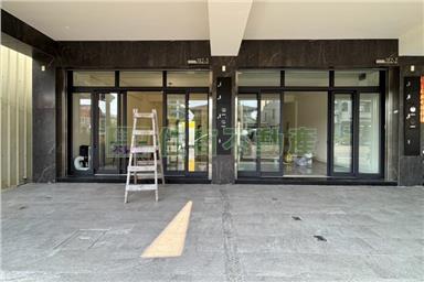 佳里市區鄰路朝南店住A房屋室內格局與周邊環境
