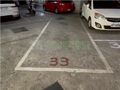 潮州亮麗整新三房平車房屋室內格局與周邊環境