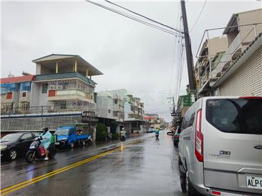 仁雄商圈大地坪透天店住房屋室內格局與周邊環境