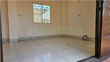 歸仁文化中心旁車庫透天房屋室內格局與周邊環境
