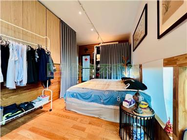 吳鳳南路邊間質感透天房屋室內格局與周邊環境
