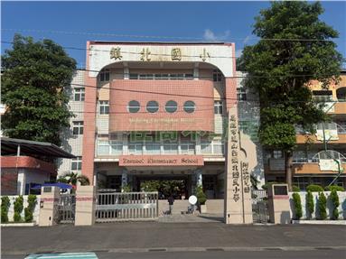 鎮北國小~華鳳~翻新公寓2樓房屋室內格局與周邊環境