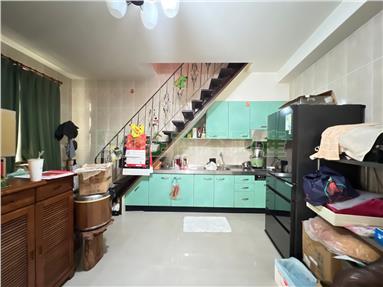 萬巒豬腳街權利透天房屋室內格局與周邊環境