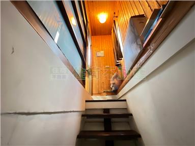 萬巒豬腳街權利透天房屋室內格局與周邊環境