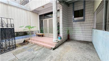 里港陽光庭院透天房屋室內格局與周邊環境
