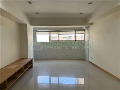近楠梓火車站採光三房