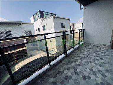 大安街全新整理5套房孝親車墅房屋室內格局與周邊環境