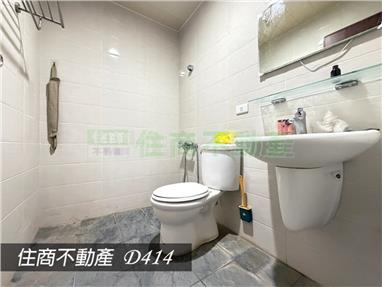 新化輕屋齡雙車墅房屋室內格局與周邊環境