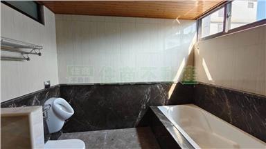 永華市政電梯大店面房屋室內格局與周邊環境