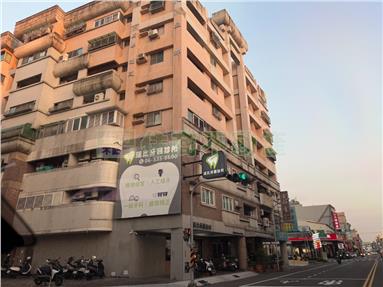 東區大立郡三房平車房屋室內格局與周邊環境