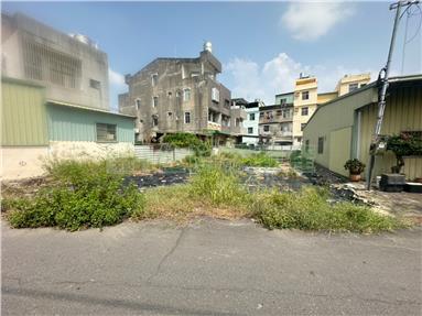 路竹一甲國中旁建地