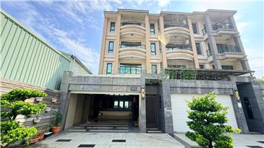 高大特區大地坪電梯雙車墅房屋室內格局與周邊環境