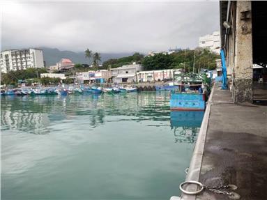 台東成功新港漁港休閒農地房屋室內格局與周邊環境
