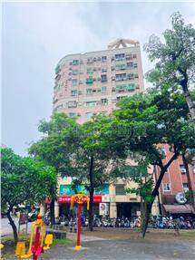 崇學公園旁黃金商圈套房房屋室內格局與周邊環境