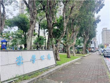 崇學公園旁黃金商圈套房房屋室內格局與周邊環境