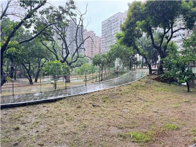 永康中華家樂福3房有車位房屋室內格局與周邊環境