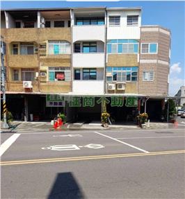 湖內市區18米路整新透天店面房屋室內格局與周邊環境