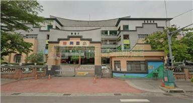 鳳山工協市場透天店面房屋室內格局與周邊環境