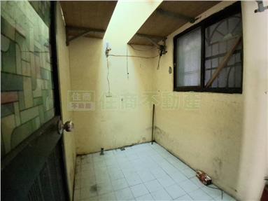 王生明路1+2小資店住首選房屋室內格局與周邊環境
