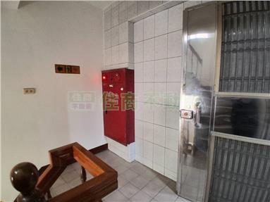 王生明路1+2小資店住首選房屋室內格局與周邊環境