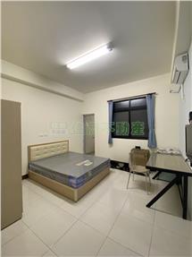 鳳山國中捷運站翻新全套房透天房屋室內格局與周邊環境