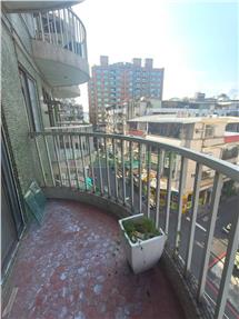 正修電梯大坪數華廈房屋室內格局與周邊環境