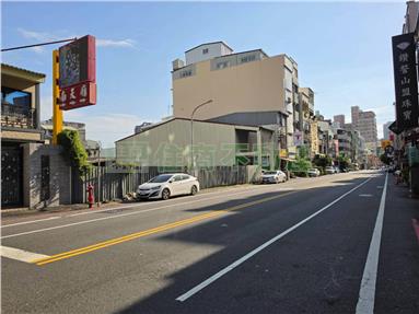 南紡裕農•面寬六米雙向路宅房屋室內格局與周邊環境