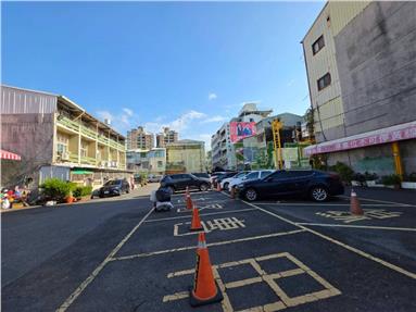南紡裕農•面寬六米雙向路宅房屋室內格局與周邊環境