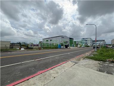 仁武產業園區預售全新廠房房屋室內格局與周邊環境