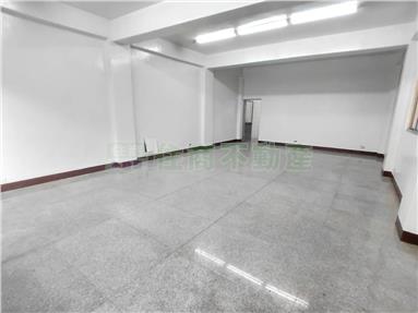 前鎮超值面寬透天房屋室內格局與周邊環境