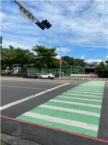 鳳翔國中面寬金店房屋室內格局與周邊環境