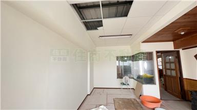 陽明國小頂樓唯一陽光屋一層一戶房屋室內格局與周邊環境