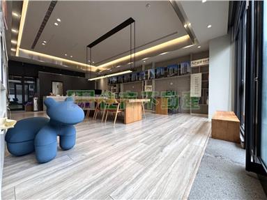 鄭子寮朝南.三面採光大面寬店面房屋室內格局與周邊環境