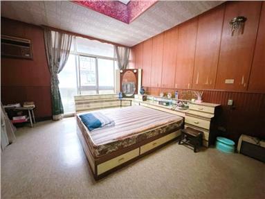 崇德黃昏市場旁傳統透天房屋室內格局與周邊環境