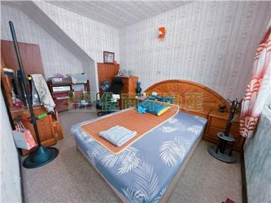 崇德黃昏市場旁傳統透天房屋室內格局與周邊環境