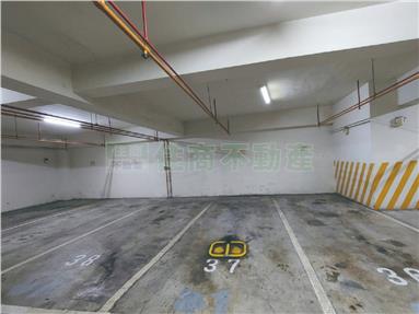 農十六公園景觀樓中樓四房平車房屋室內格局與周邊環境